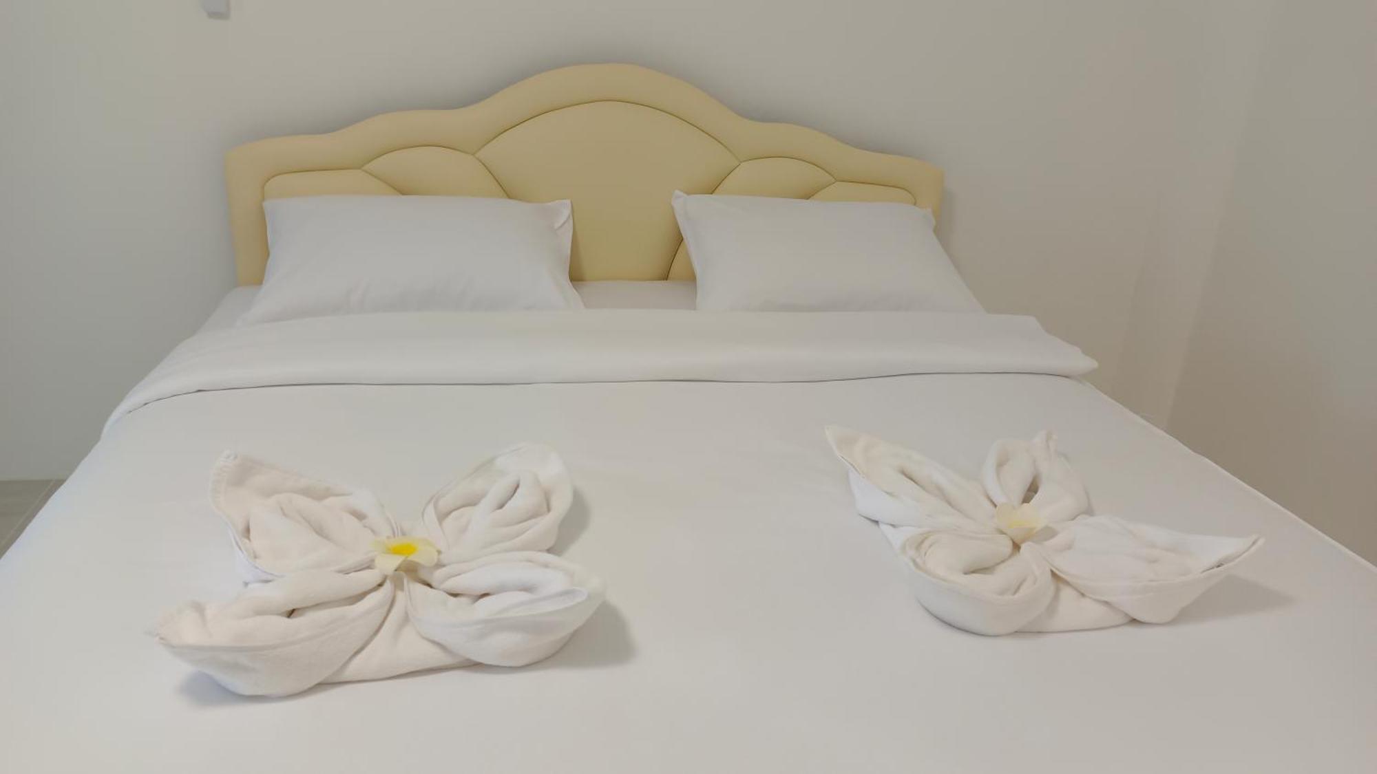 Batikseafood Airport & Room Ban Bo Sai Klang Exterior foto